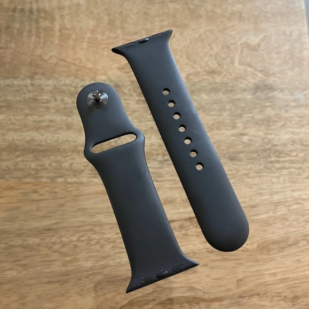 EUC Apple Watch Sport Band S/M 42mm in Jet Black